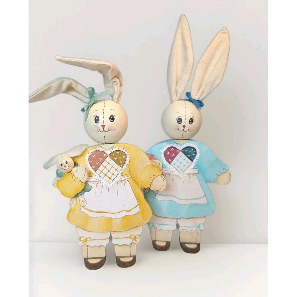 Vintage 1995 Set Of 3 Wooden Folk Art Bunnies Signed Easter Hand Painted